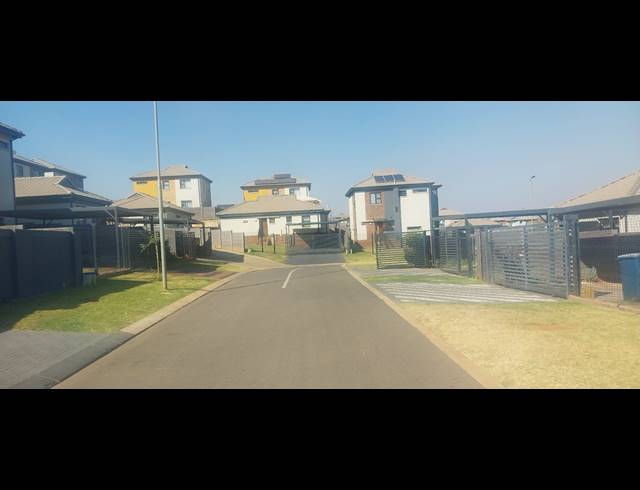 4 BEDROOM HOUSE TO LET IN PRETORIA WEST